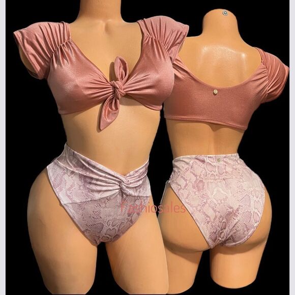 Victoria’s Secret Swim Twist off Shoulder Short-sleeve Bikini Top & Bottoms Set - Picture 2 of 5